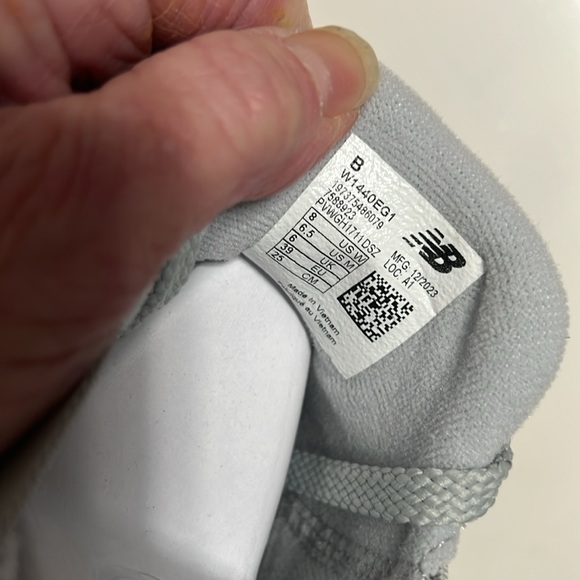 Women’s New Balance Fresh Foam X1440 Size 8 Grey Beige - Picture 8 of 13